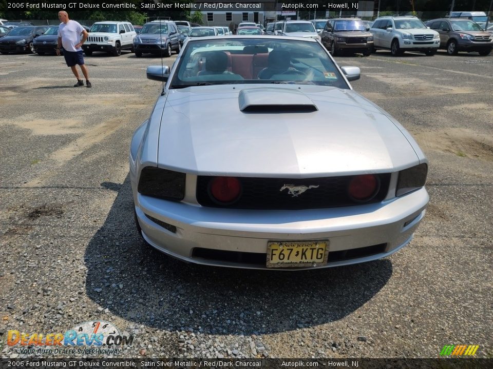 2006 Ford Mustang GT Deluxe Convertible Satin Silver Metallic / Red/Dark Charcoal Photo #8