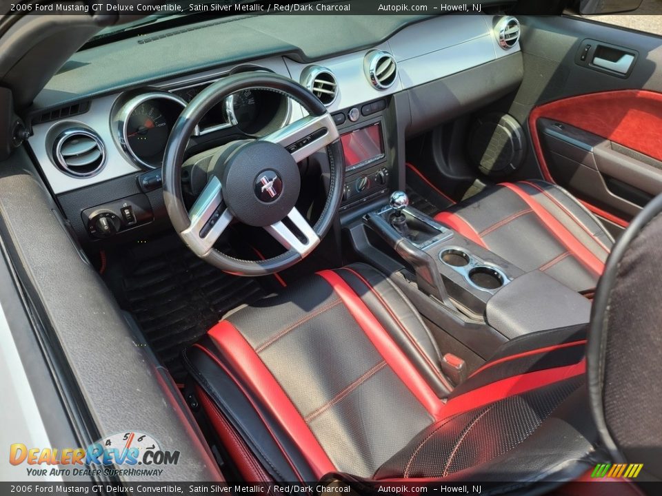 2006 Ford Mustang GT Deluxe Convertible Satin Silver Metallic / Red/Dark Charcoal Photo #9