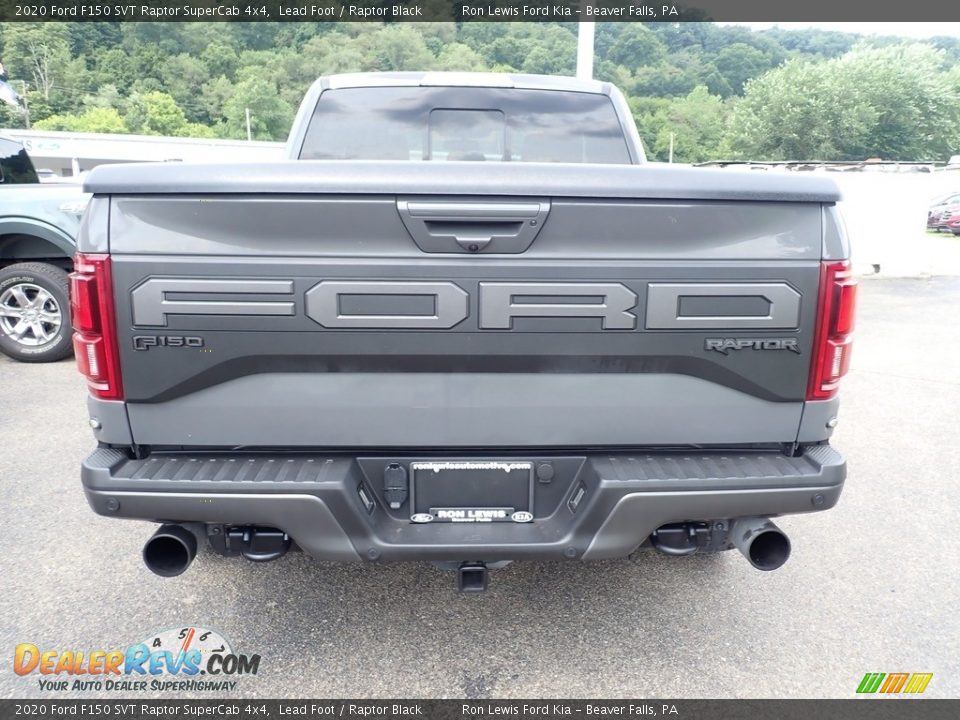 Exhaust of 2020 Ford F150 SVT Raptor SuperCab 4x4 Photo #7