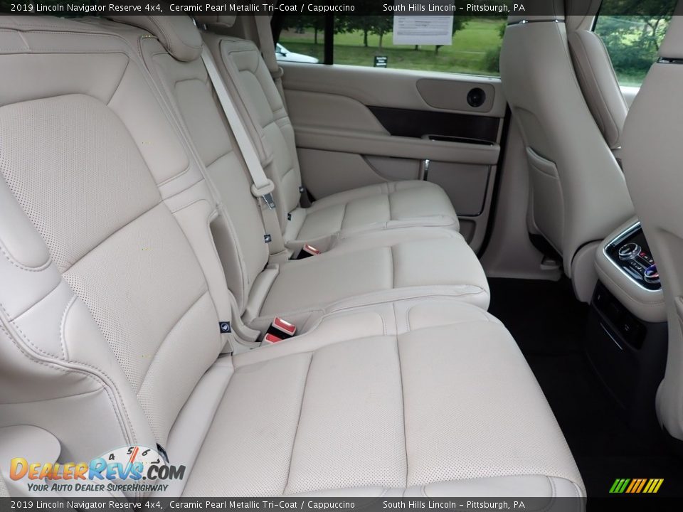 Rear Seat of 2019 Lincoln Navigator Reserve 4x4 Photo #14