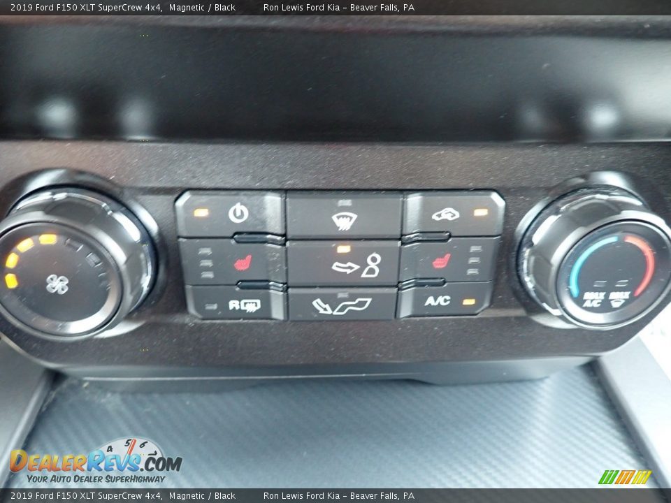 2019 Ford F150 XLT SuperCrew 4x4 Magnetic / Black Photo #22
