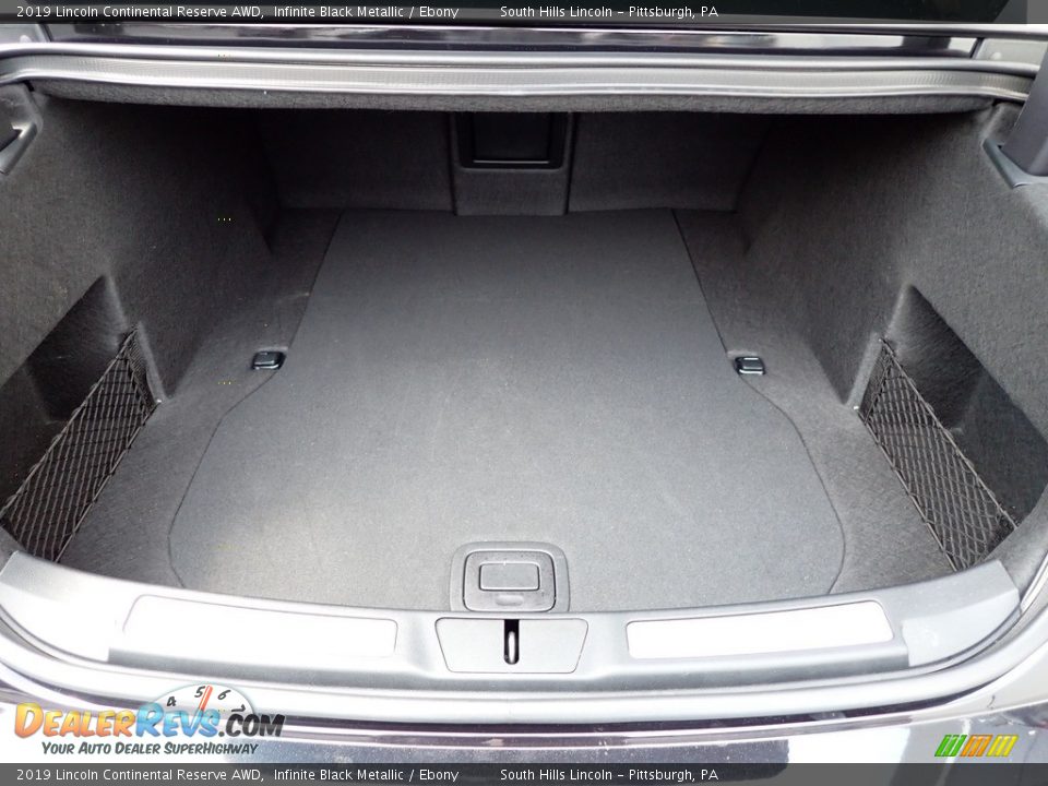 2019 Lincoln Continental Reserve AWD Trunk Photo #5
