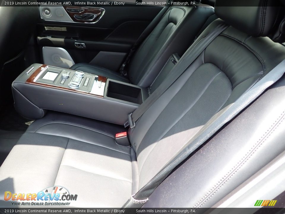 Rear Seat of 2019 Lincoln Continental Reserve AWD Photo #16