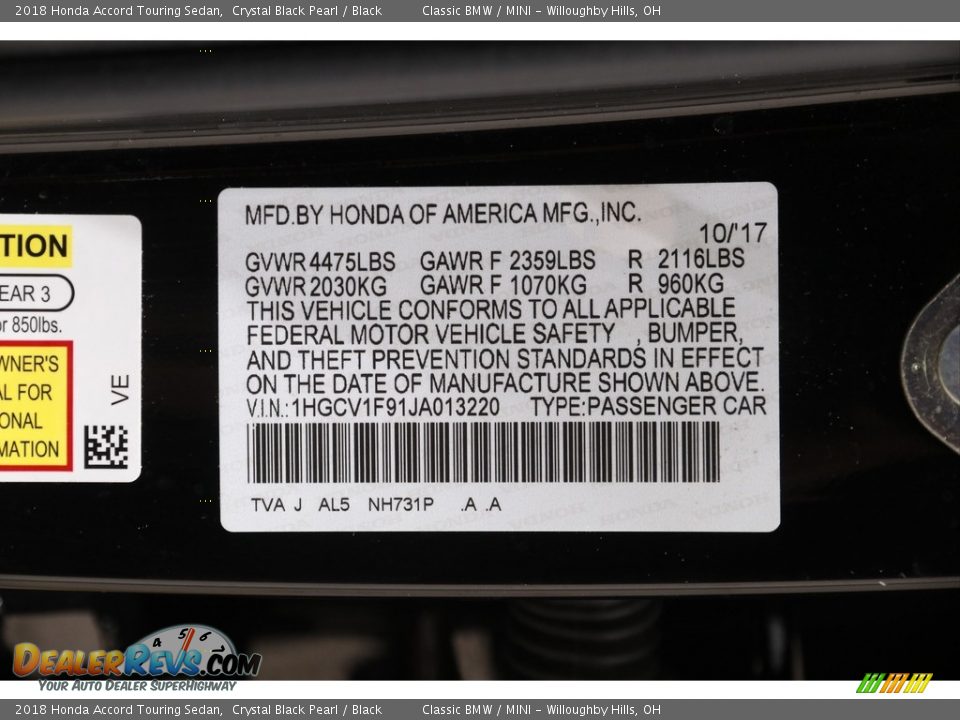 2018 Honda Accord Touring Sedan Crystal Black Pearl / Black Photo #24
