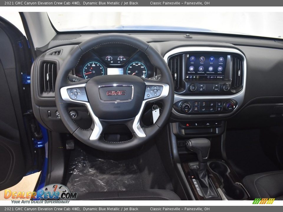 Dashboard of 2021 GMC Canyon Elevation Crew Cab 4WD Photo #10