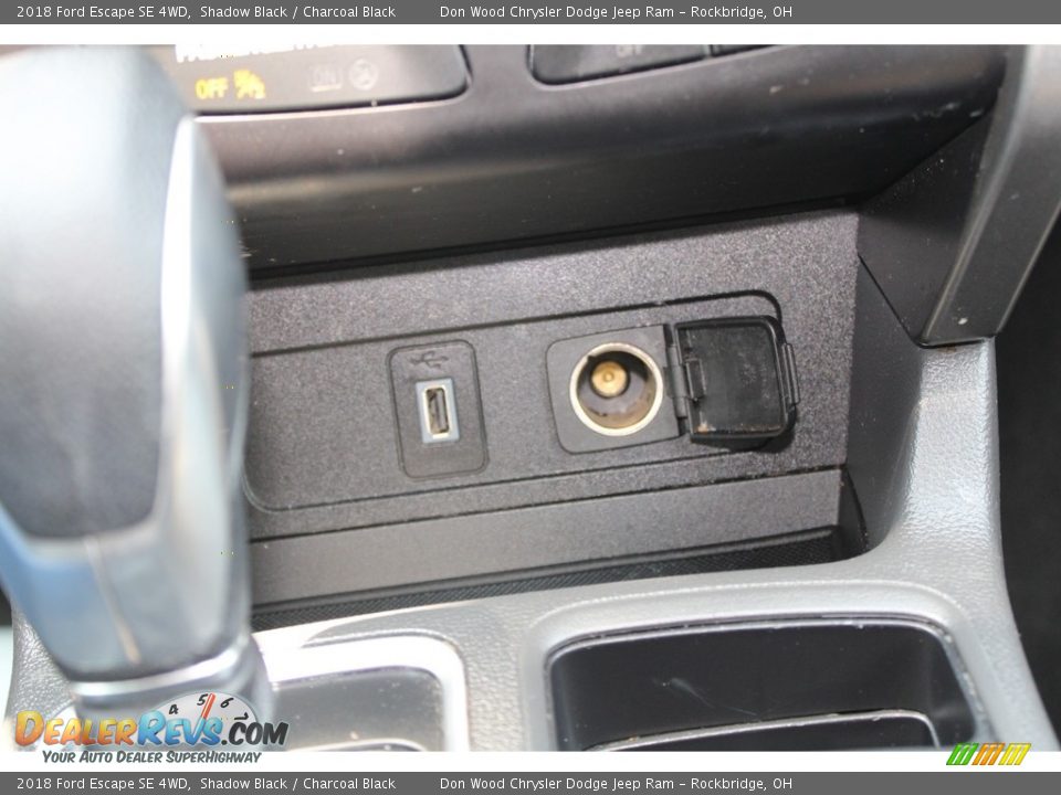 2018 Ford Escape SE 4WD Shadow Black / Charcoal Black Photo #24
