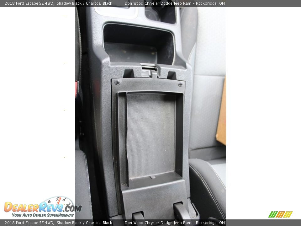 2018 Ford Escape SE 4WD Shadow Black / Charcoal Black Photo #27