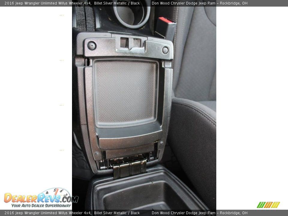 2016 Jeep Wrangler Unlimited Willys Wheeler 4x4 Billet Silver Metallic / Black Photo #25