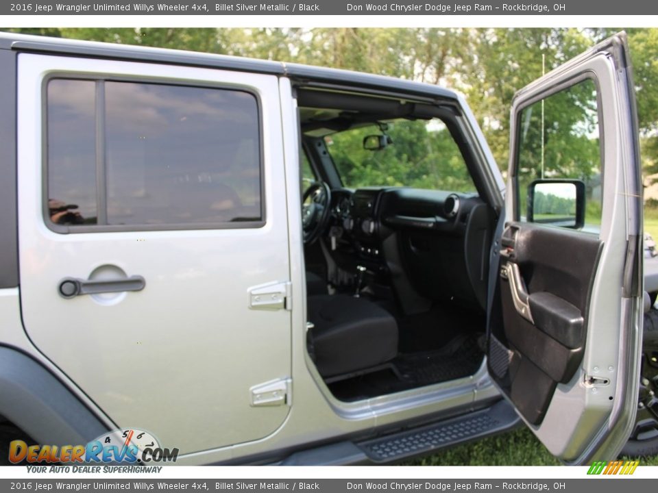 2016 Jeep Wrangler Unlimited Willys Wheeler 4x4 Billet Silver Metallic / Black Photo #29