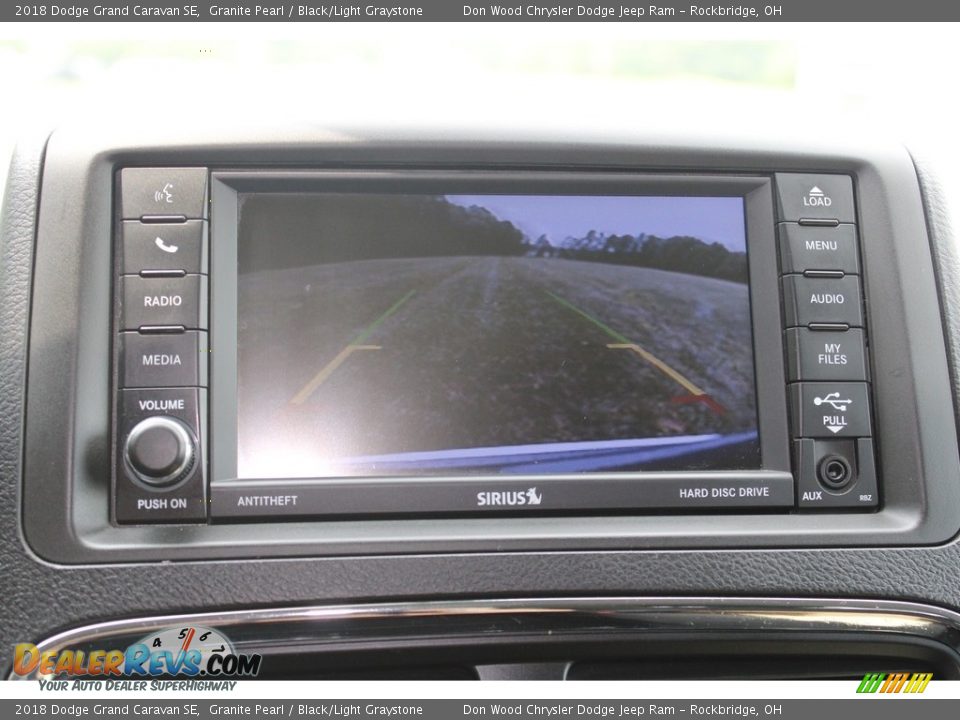 2018 Dodge Grand Caravan SE Granite Pearl / Black/Light Graystone Photo #2