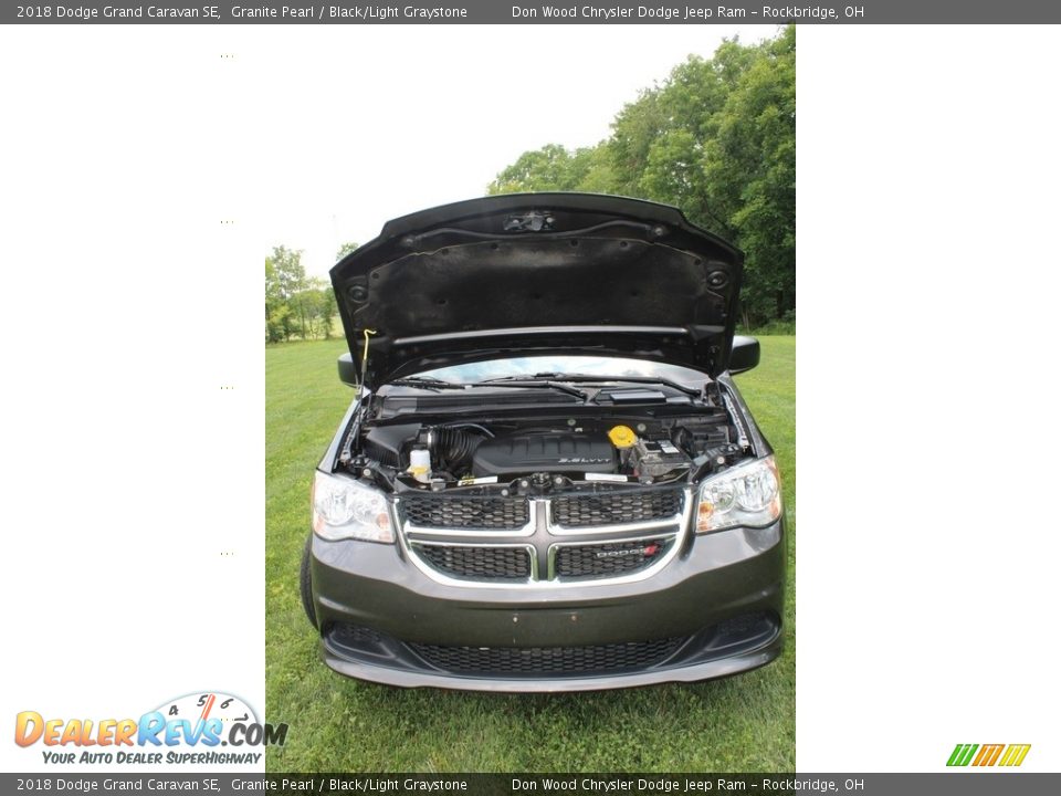 2018 Dodge Grand Caravan SE Granite Pearl / Black/Light Graystone Photo #10
