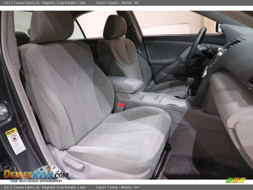 2011 Toyota Camry LE Magnetic Gray Metallic / Ash Photo #12