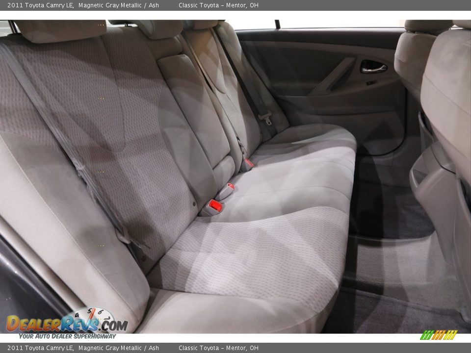 2011 Toyota Camry LE Magnetic Gray Metallic / Ash Photo #13