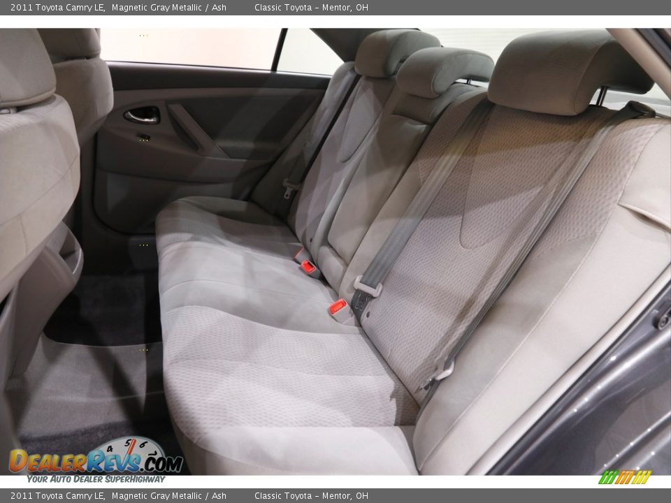 2011 Toyota Camry LE Magnetic Gray Metallic / Ash Photo #14
