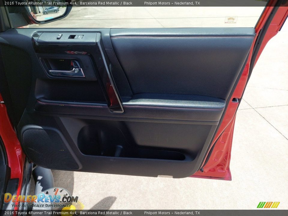 2016 Toyota 4Runner Trail Premium 4x4 Barcelona Red Metallic / Black Photo #28