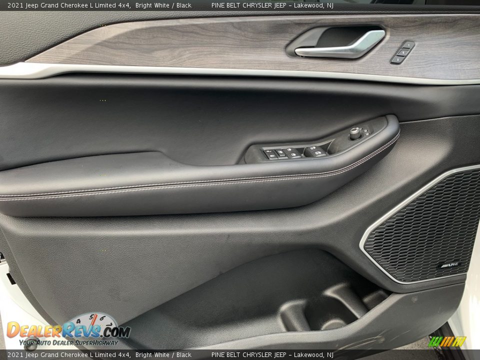 Door Panel of 2021 Jeep Grand Cherokee L Limited 4x4 Photo #12