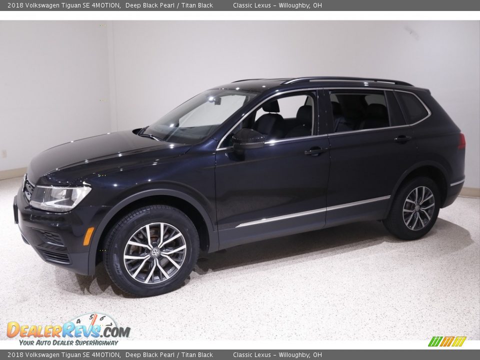 2018 Volkswagen Tiguan SE 4MOTION Deep Black Pearl / Titan Black Photo #3