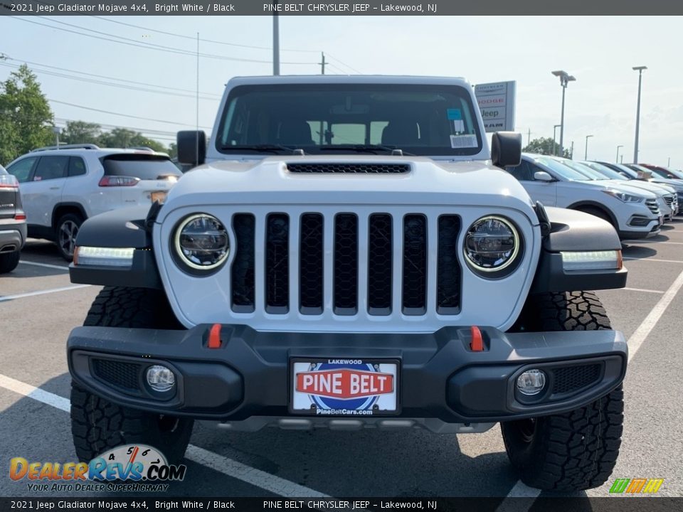 2021 Jeep Gladiator Mojave 4x4 Bright White / Black Photo #3