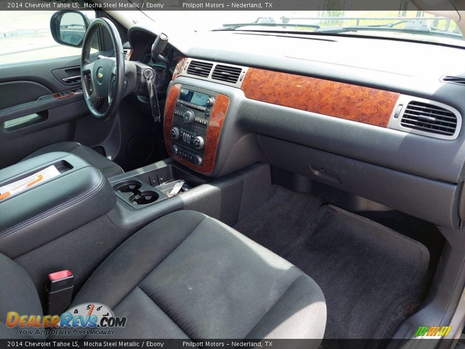 Dashboard of 2014 Chevrolet Tahoe LS Photo #28