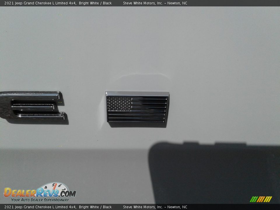 2021 Jeep Grand Cherokee L Limited 4x4 Bright White / Black Photo #3