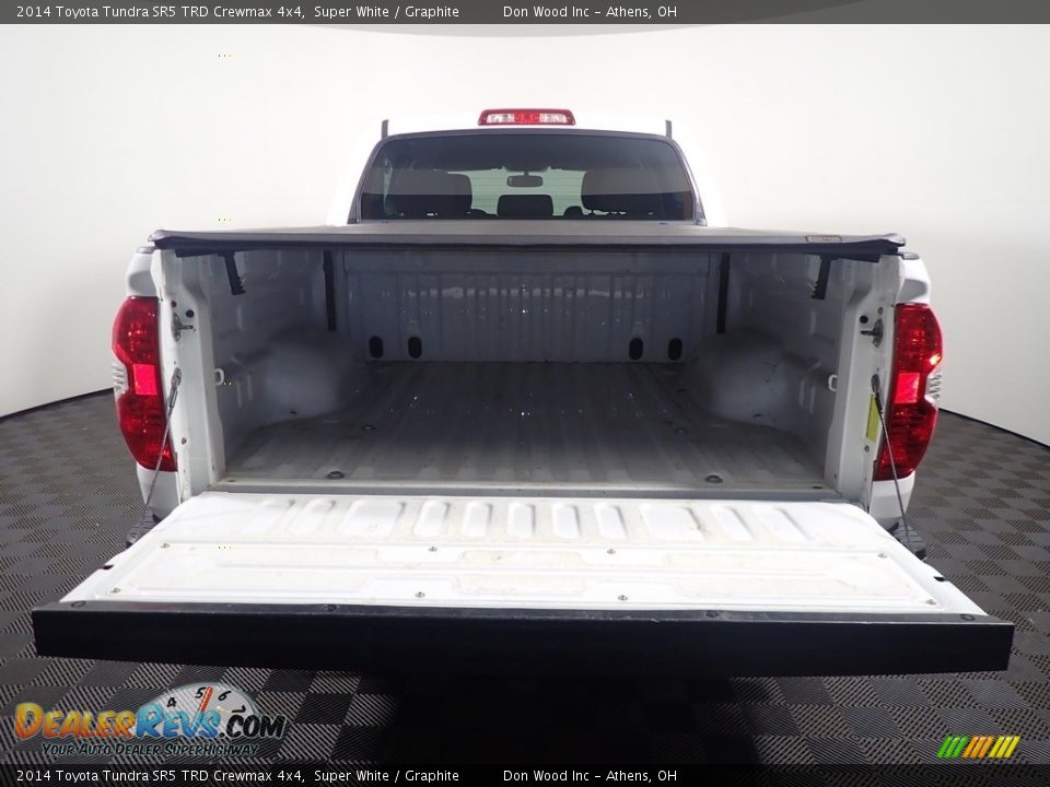 2014 Toyota Tundra SR5 TRD Crewmax 4x4 Super White / Graphite Photo #14