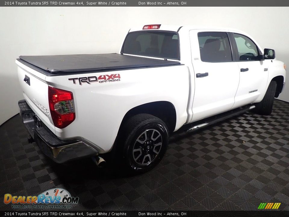 2014 Toyota Tundra SR5 TRD Crewmax 4x4 Super White / Graphite Photo #16