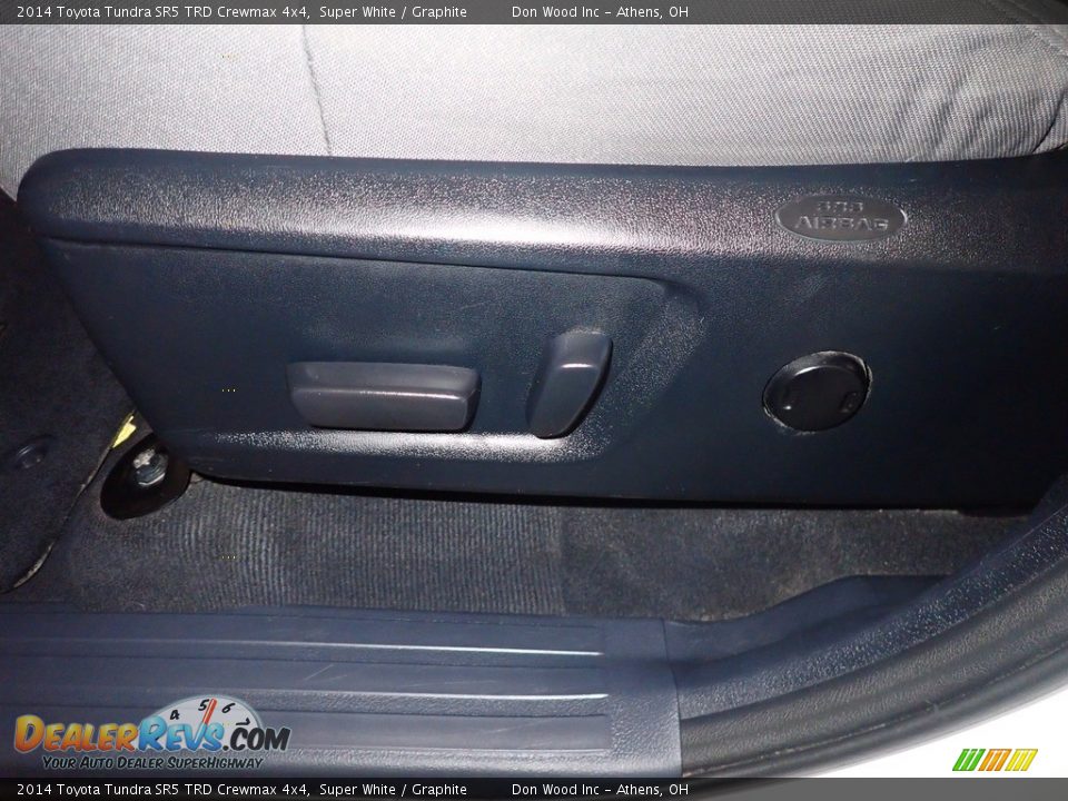 2014 Toyota Tundra SR5 TRD Crewmax 4x4 Super White / Graphite Photo #22