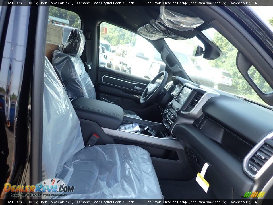 2021 Ram 1500 Big Horn Crew Cab 4x4 Diamond Black Crystal Pearl / Black Photo #10