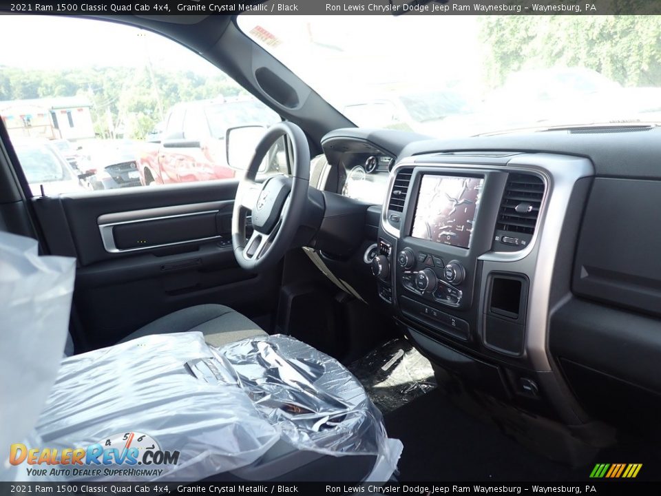 2021 Ram 1500 Classic Quad Cab 4x4 Granite Crystal Metallic / Black Photo #11