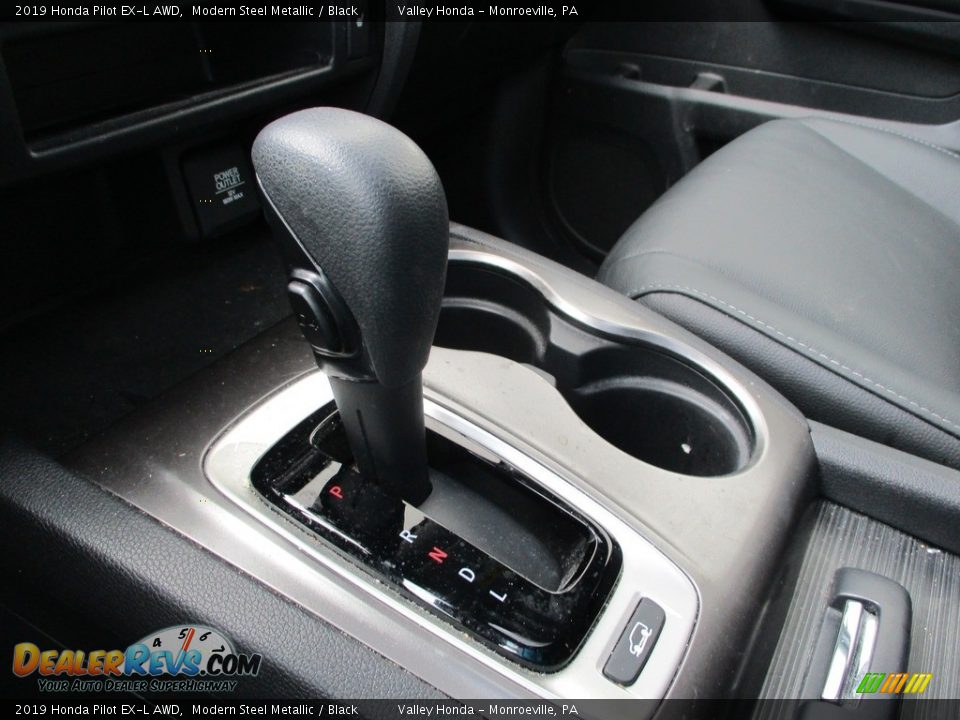 2019 Honda Pilot EX-L AWD Modern Steel Metallic / Black Photo #17