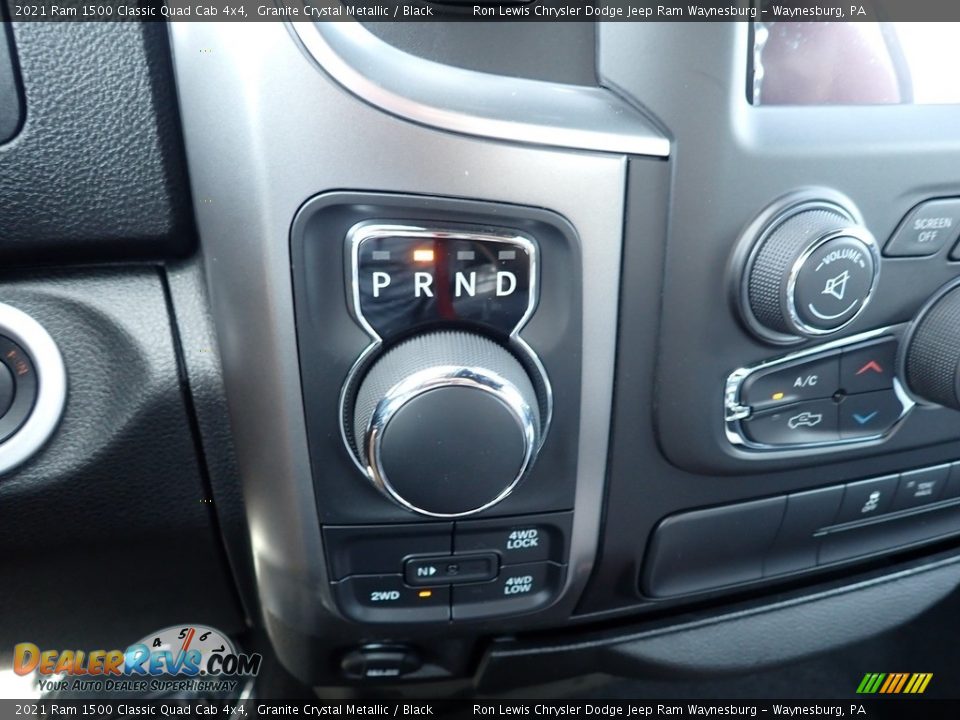 2021 Ram 1500 Classic Quad Cab 4x4 Granite Crystal Metallic / Black Photo #20