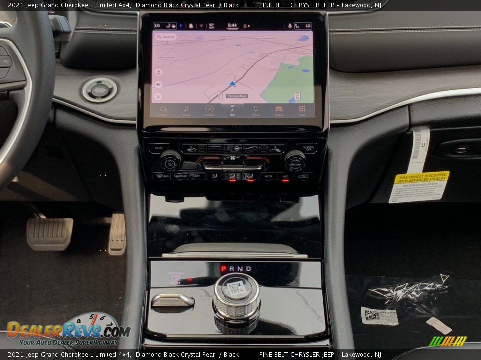 2021 Jeep Grand Cherokee L Limited 4x4 Diamond Black Crystal Pearl / Black Photo #10