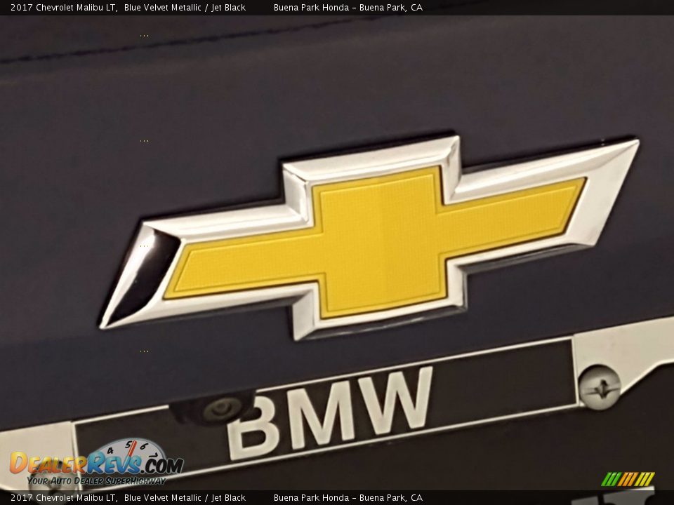 2017 Chevrolet Malibu LT Blue Velvet Metallic / Jet Black Photo #9
