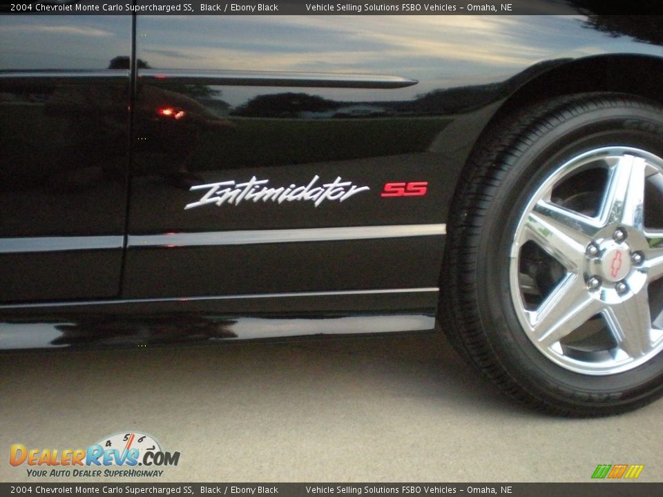2004 Chevrolet Monte Carlo Supercharged SS Black / Ebony Black Photo #30