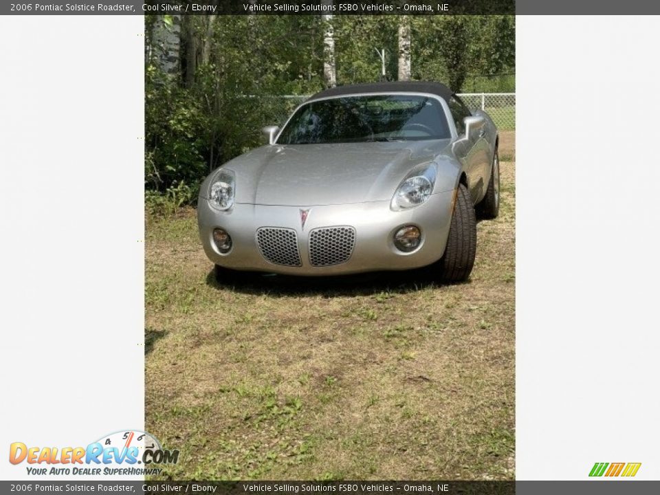 2006 Pontiac Solstice Roadster Cool Silver / Ebony Photo #2