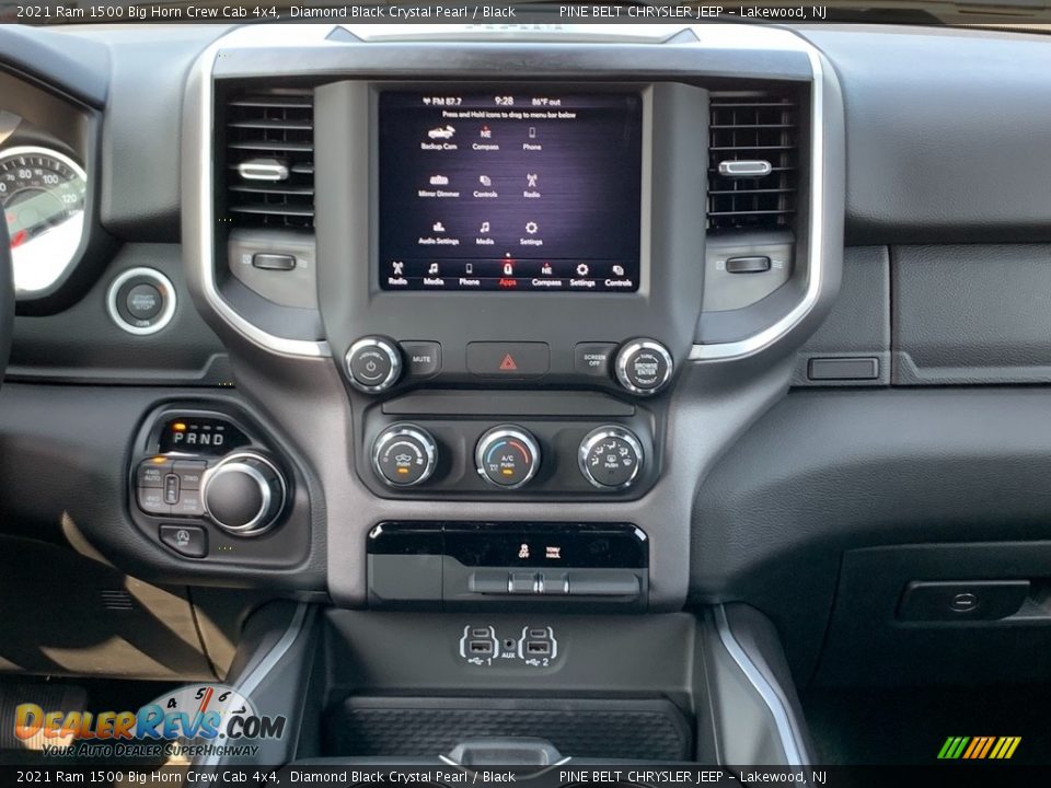 2021 Ram 1500 Big Horn Crew Cab 4x4 Diamond Black Crystal Pearl / Black Photo #10