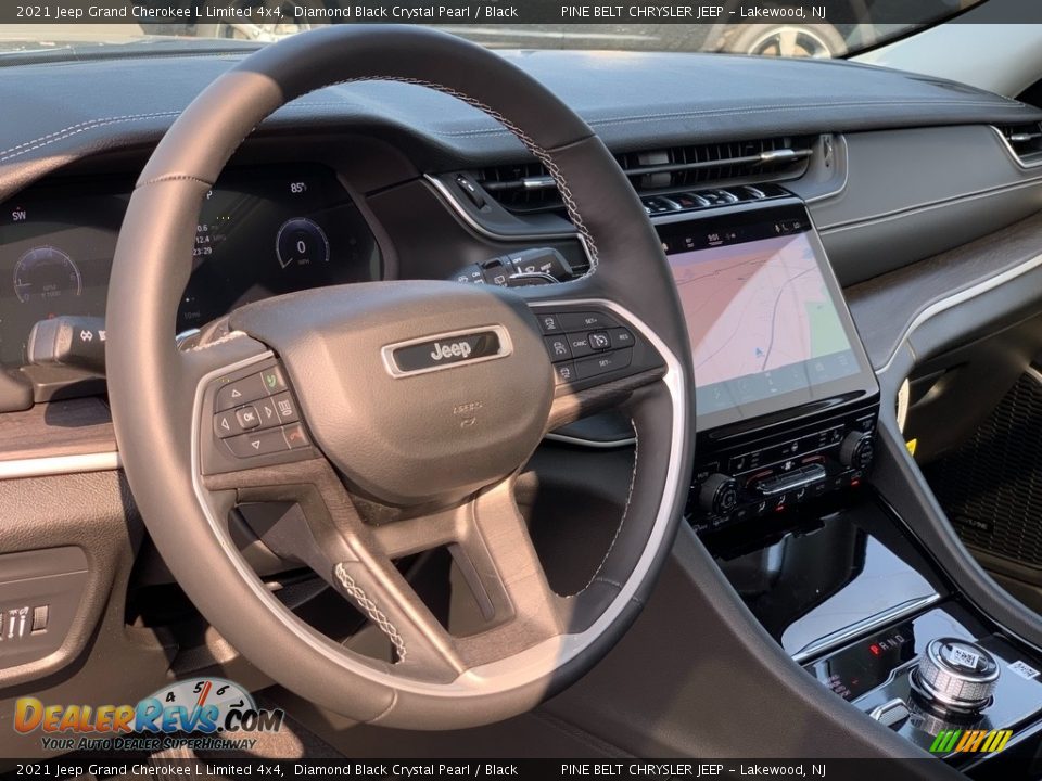 2021 Jeep Grand Cherokee L Limited 4x4 Diamond Black Crystal Pearl / Black Photo #13