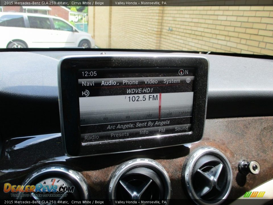 2015 Mercedes-Benz GLA 250 4Matic Cirrus White / Beige Photo #16