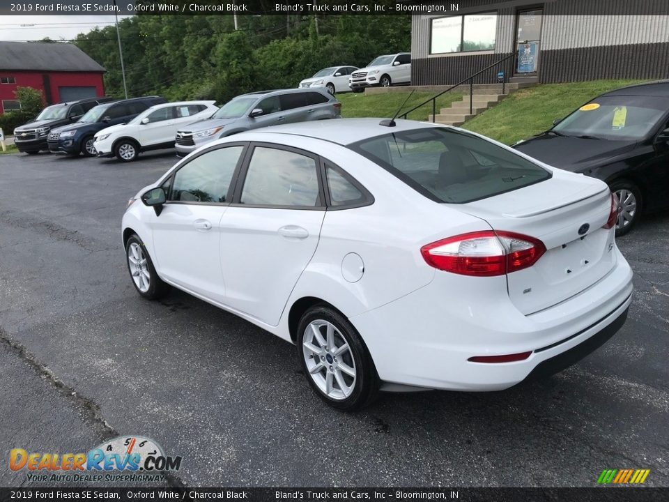 2019 Ford Fiesta SE Sedan Oxford White / Charcoal Black Photo #9