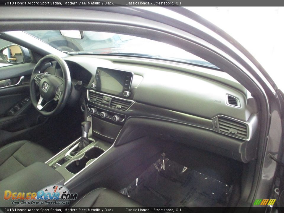 2018 Honda Accord Sport Sedan Modern Steel Metallic / Black Photo #17