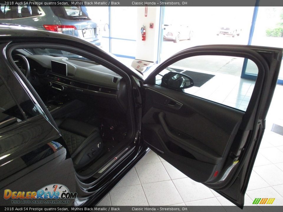 2018 Audi S4 Prestige quattro Sedan Mythos Black Metallic / Black Photo #15