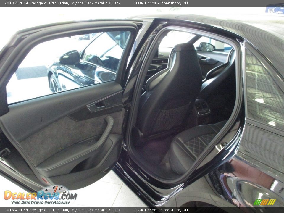 2018 Audi S4 Prestige quattro Sedan Mythos Black Metallic / Black Photo #20
