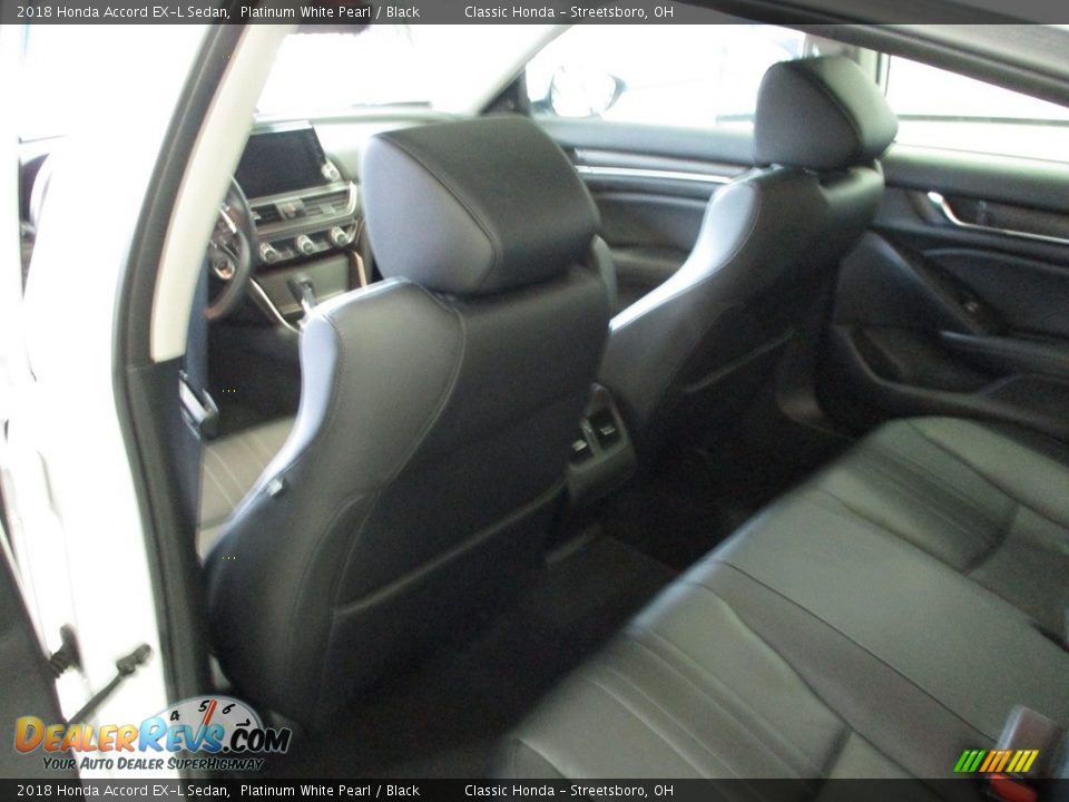 2018 Honda Accord EX-L Sedan Platinum White Pearl / Black Photo #24