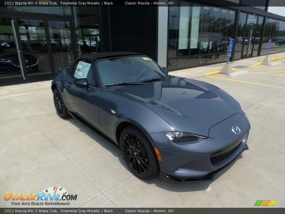 Front 3/4 View of 2021 Mazda MX-5 Miata Club Photo #1