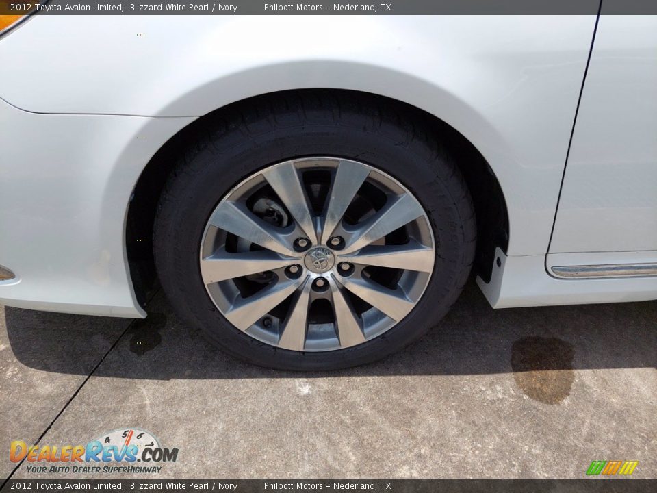 2012 Toyota Avalon Limited Blizzard White Pearl / Ivory Photo #9