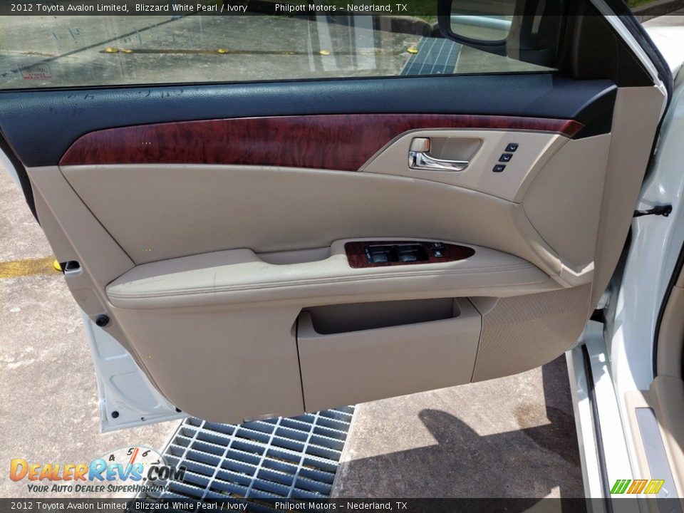 2012 Toyota Avalon Limited Blizzard White Pearl / Ivory Photo #13