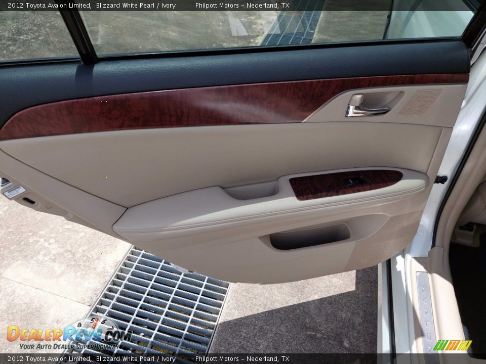 2012 Toyota Avalon Limited Blizzard White Pearl / Ivory Photo #25