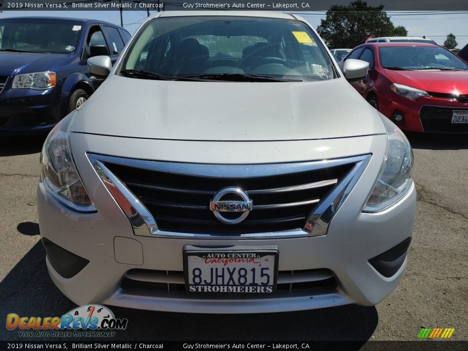 2019 Nissan Versa S Brilliant Silver Metallic / Charcoal Photo #2