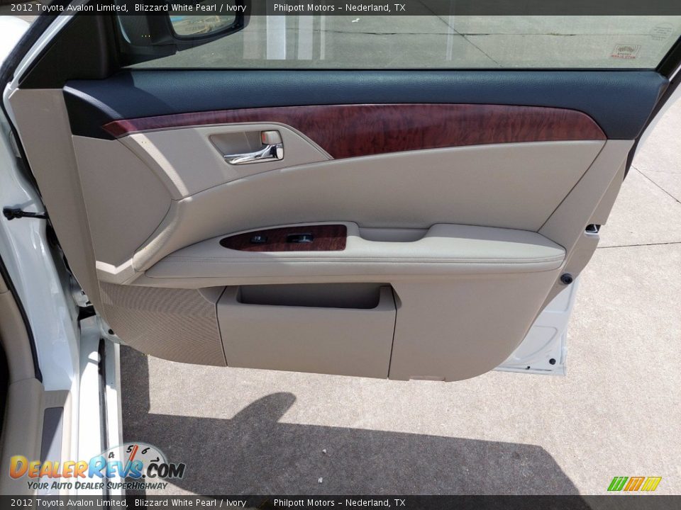 2012 Toyota Avalon Limited Blizzard White Pearl / Ivory Photo #29