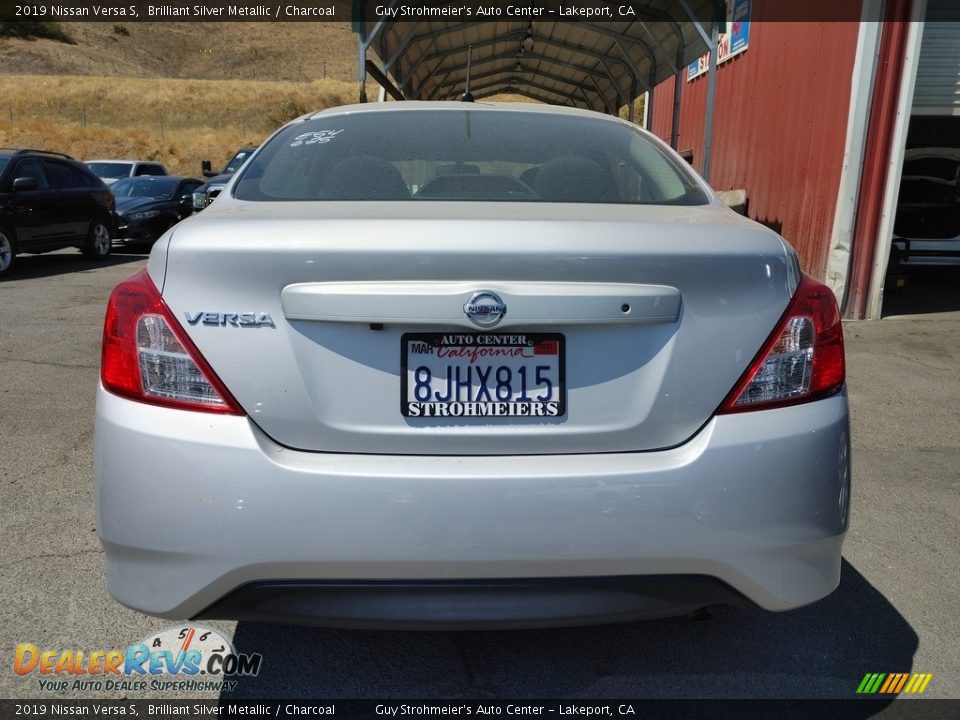 2019 Nissan Versa S Brilliant Silver Metallic / Charcoal Photo #7